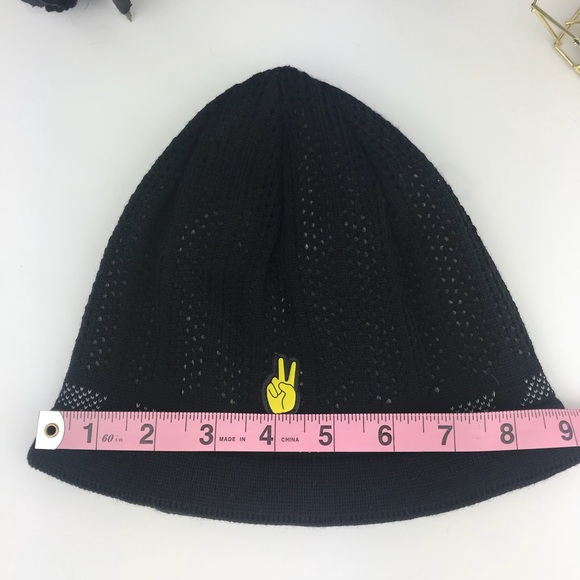 Seger Wool Peace Sign Beanie - Picture 8 of 10